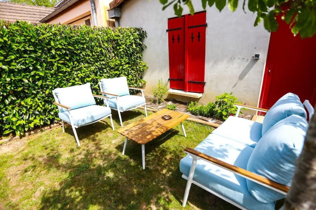 Villa F3 80 M2 Longere Plain Pied Au Centre Auxonne. Esterno foto