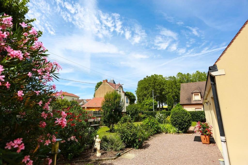 Villa F3 80 M2 Longere Plain Pied Au Centre Auxonne. Esterno foto