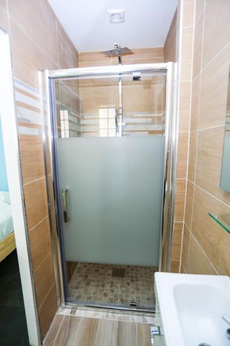 Villa F3 80 M2 Longere Plain Pied Au Centre Auxonne. Esterno foto