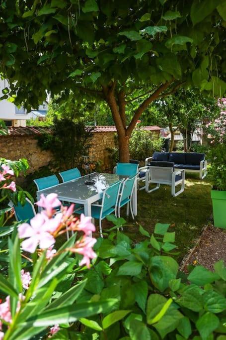 Villa F3 80 M2 Longere Plain Pied Au Centre Auxonne. Esterno foto