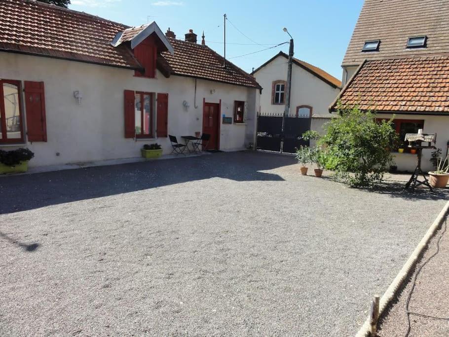 Villa F3 80 M2 Longere Plain Pied Au Centre Auxonne. Esterno foto